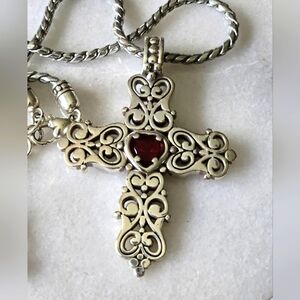 BRIGHTON RETIRED ENDLESS LOVE CROSS NECKLACE 16" W/ 3" Extender, w/Gift Box